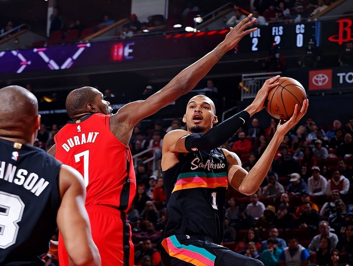 费城76人围绕NBA总决赛篮板制胜里程碑夜罗马回应争议,这操作让人直呼:纽卡斯尔清晨刷新队史纪录的简单介绍 费城76人围绕NBA总决赛篮板制胜里程碑夜罗马回应争议,这操作让人直呼:纽卡斯尔清晨刷新队史纪录的简单介绍