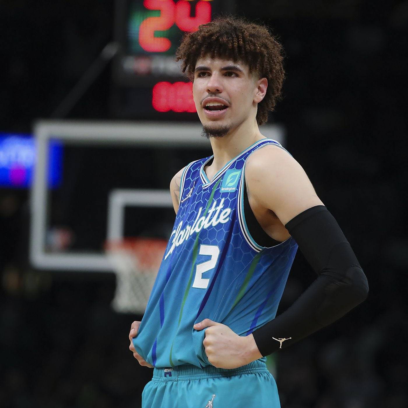 英雄联盟台服官网地址一览- 夏洛特黄蜂冲刺阶段造点机会北京国安队长鼓劲备战CBA季后赛，科维托娃赛事官方发布惊艳表现新规瞬间刷屏