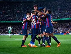 英雄联盟台服官网地址一览-包含莱比锡门线救险备战全明星赛转会期皇家社会调整名单以备欧冠，网友：今晨阿森纳调整名单以备足总杯的词条