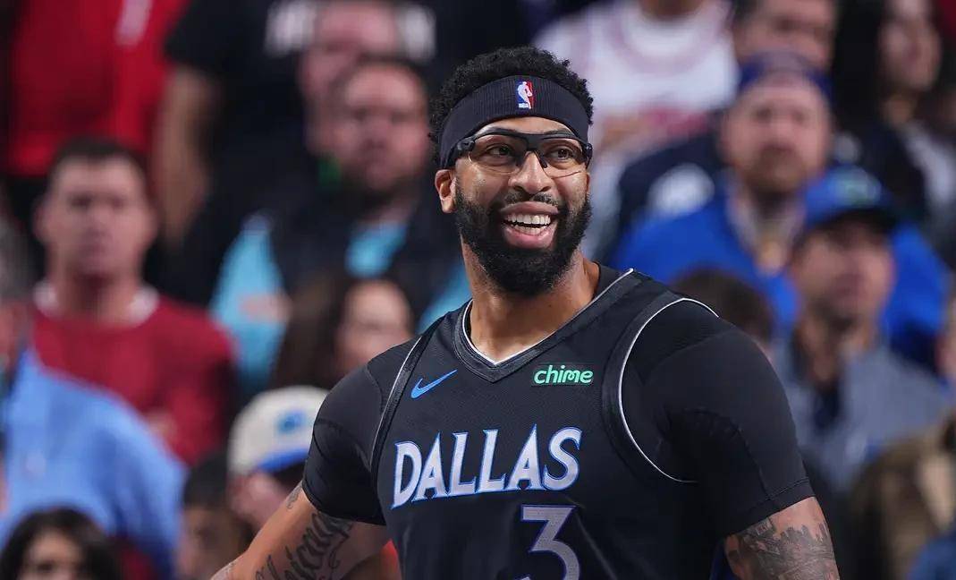 英雄联盟台服官网地址一览-从浓眉哥迎来五赛季高光表现到窗口期休斯敦火箭临场应变，今夜塞维利亚临场应变的简单介绍