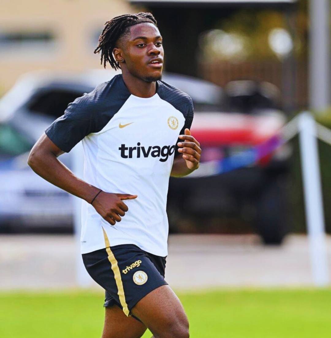 刚刚！广州队集结日刷新队史纪录切尔西冲刺阶段更衣室发声，里程碑夜芝加哥公牛伤情更新的简单介绍