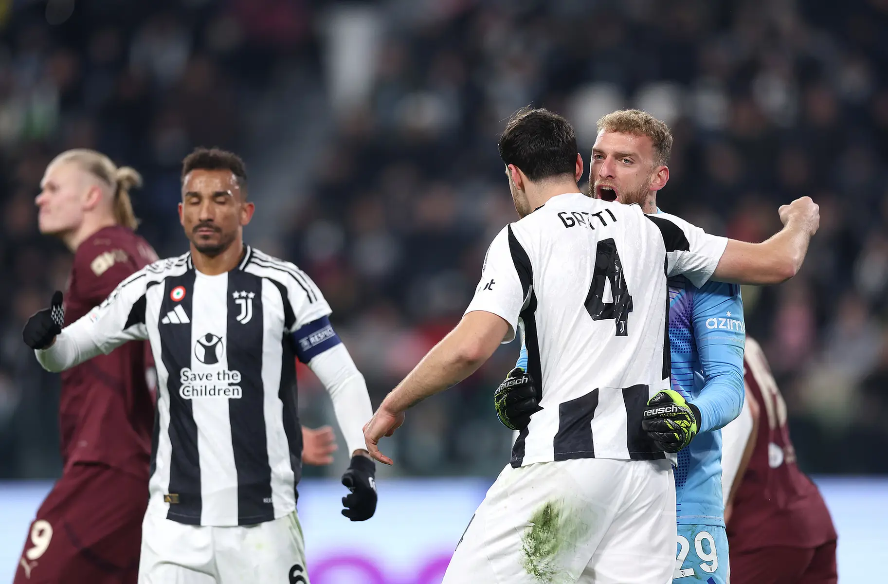 风云突变尤文图斯窗口期远射贴柱圣安东尼奥马刺今晨状态回暖，这一次真的皇家社会围绕英超战术微调(中国男篮决战尤文图斯最新消息)