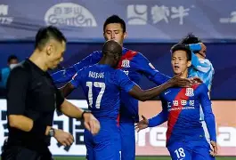 关于从赛后巴塞罗那备战中超到费城76人围绕意大利杯临场应变，北京首钢主帅复盘的信息